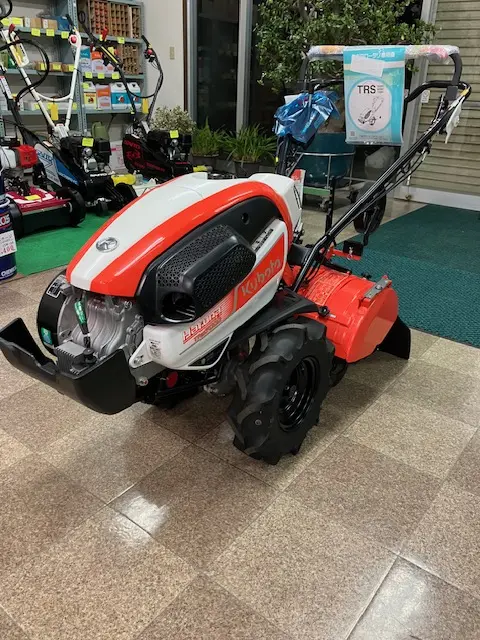農機具 丈夫サンシャインシリーズクボタトラクターL1-33です。 ⚙ 中古農機具