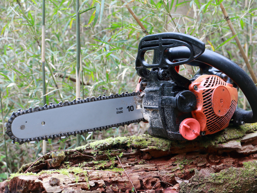 チェンソーイメージ写真